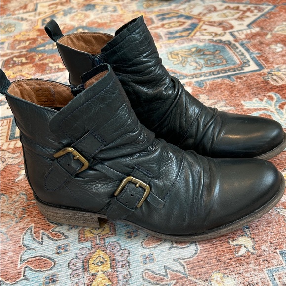 Miz Mooz booties - Picture 2 of 7